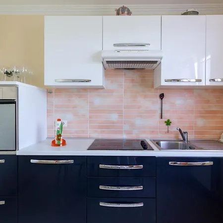 Apartman Svalina Vantacici