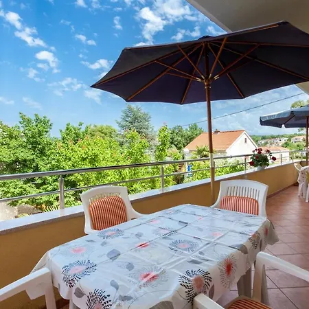 Apartment Svalina *